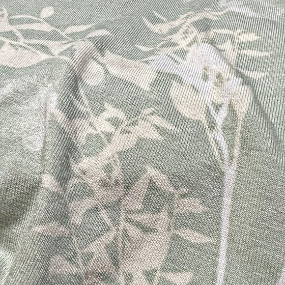 Chico's Floral Tank Top Basic Knit Blouse The Touch of Cool Polished Pullover - Picture 9 of 11